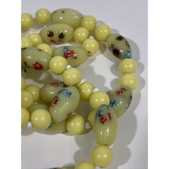 Vintage Murano Art Glass Beads!  Millefiori fioretti Lemon Yellow 16” - Picture 5 of 6